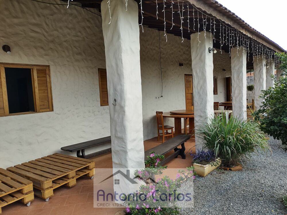 Chácara, 3 quartos, 920 m² - Foto 2