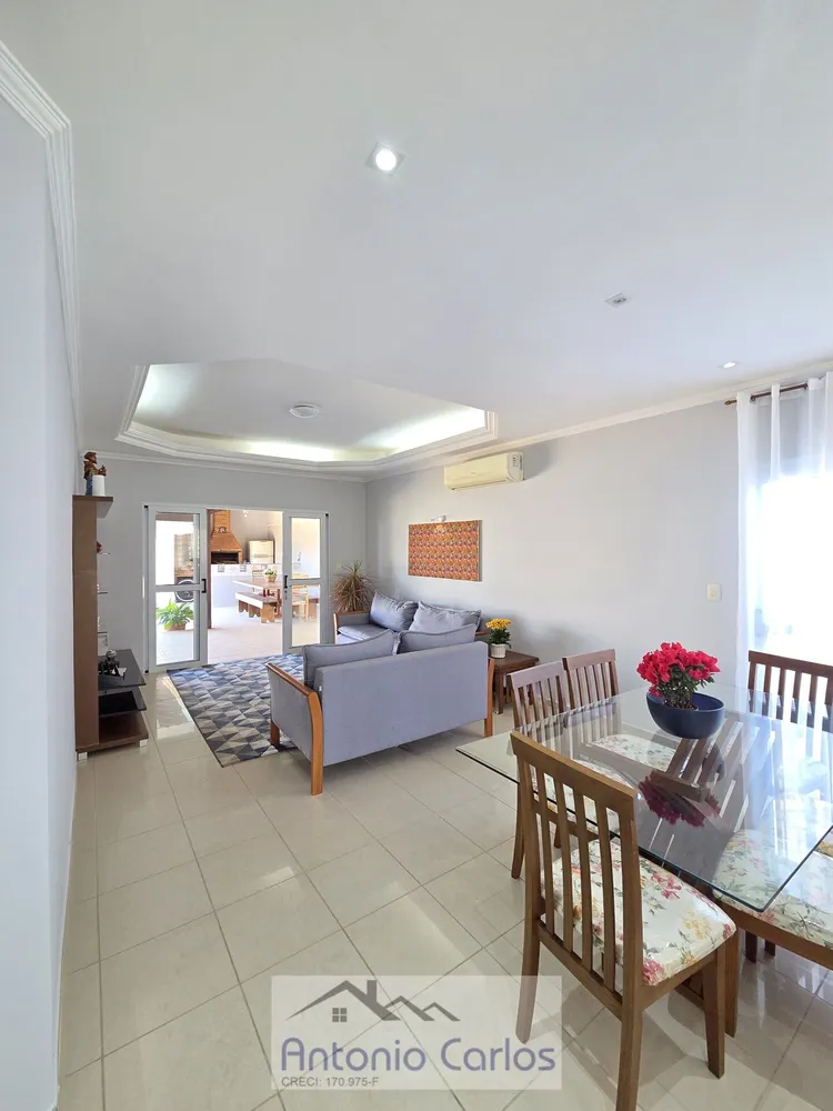 Casa, 5 quartos, 308 m² - Foto 4