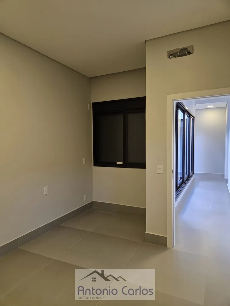 Casa, 3 quartos, 220 m² - Foto 1