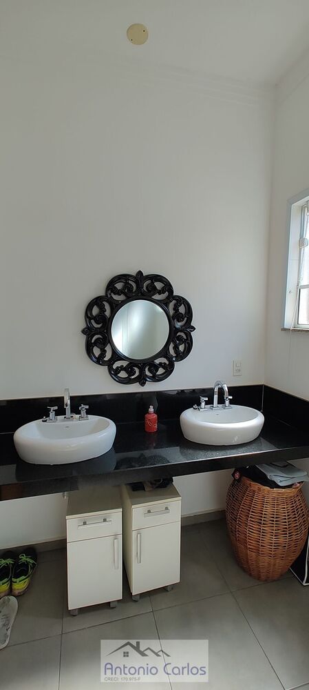 Casa, 3 quartos, 261 m² - Foto 17