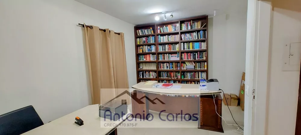 Casa à venda com 4 quartos, 258m² - Foto 15