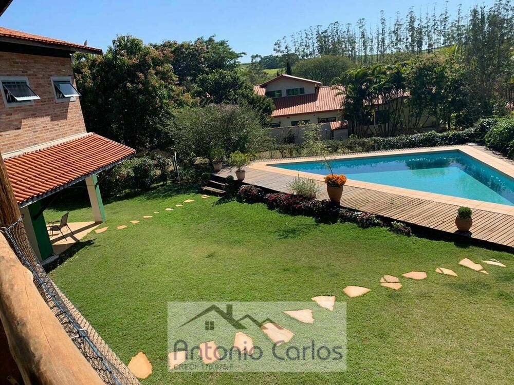 Chácara, 4 quartos, 950 m² - Foto 1