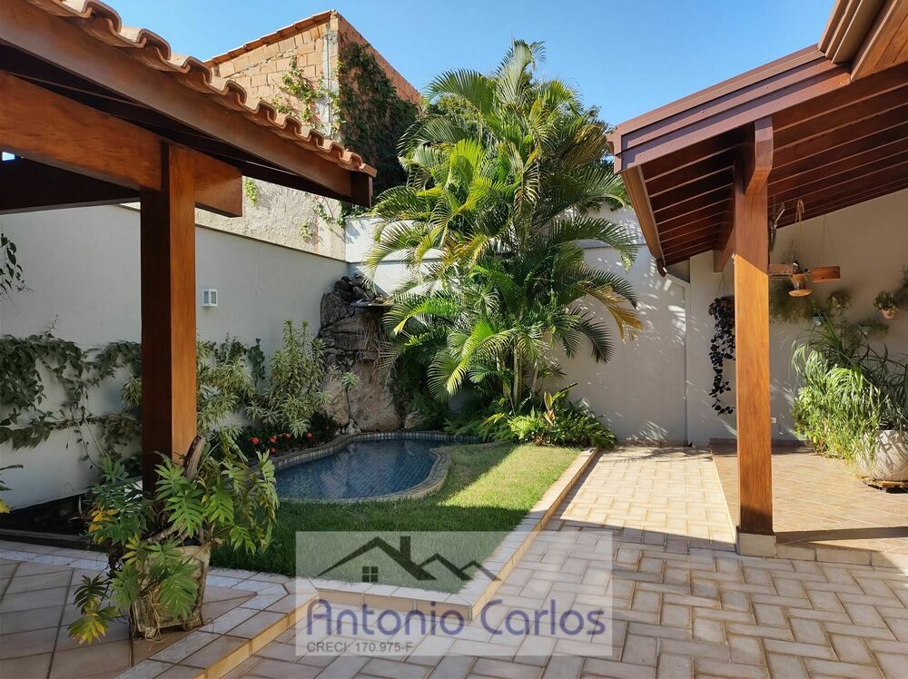 Casa, 3 quartos, 300 m² - Foto 35