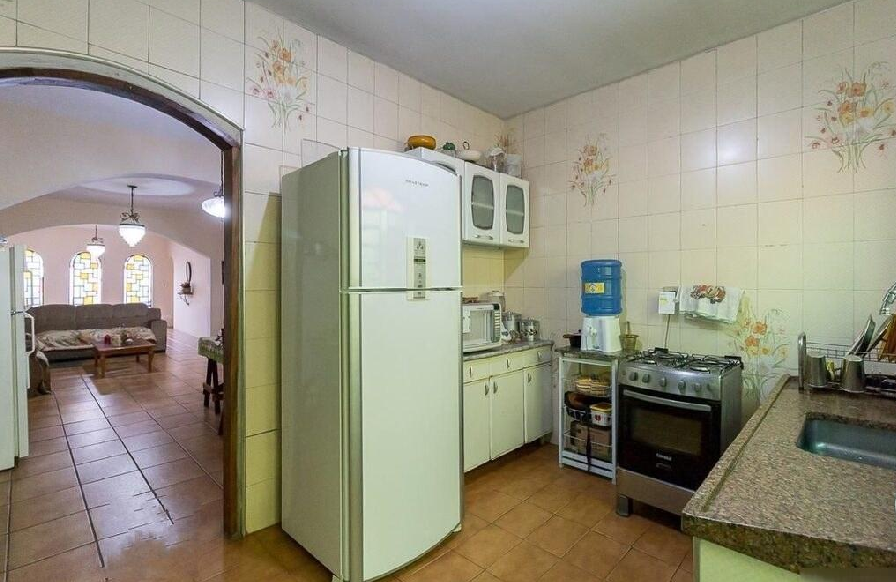 Casa à venda com 3 quartos, 170m² - Foto 6