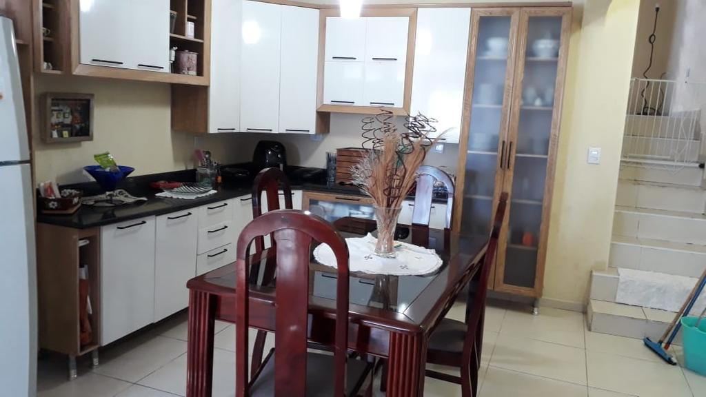 Sobrado à venda com 3 quartos, 258m² - Foto 25