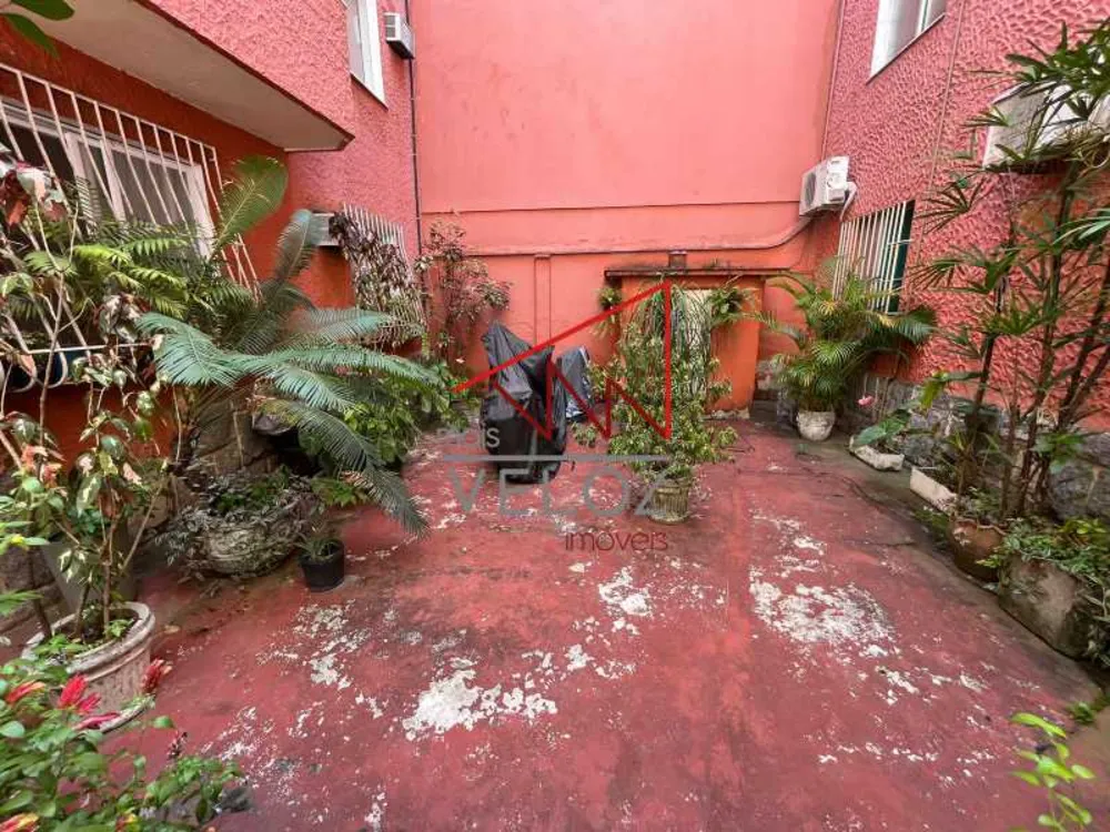 Apartamento, 3 quartos, 100 m² - Foto 2
