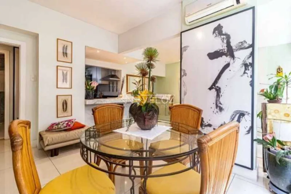 Apartamento, 3 quartos, 100 m² - Foto 1