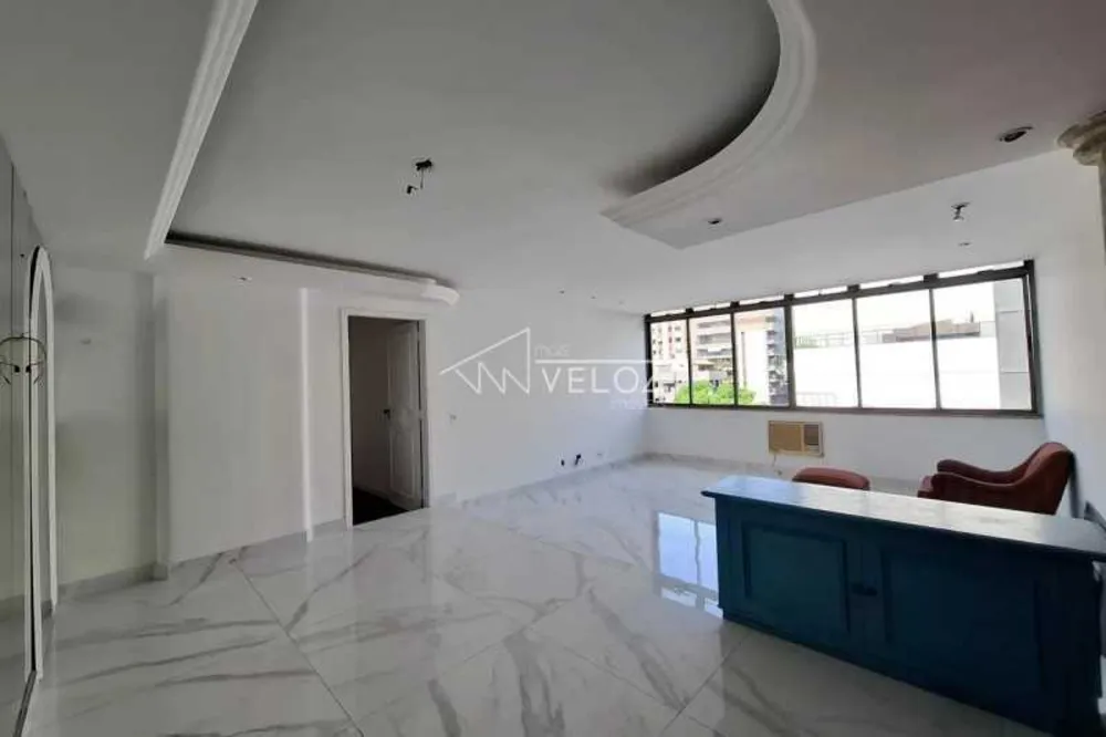 Apartamento, 3 quartos, 140 m² - Foto 1