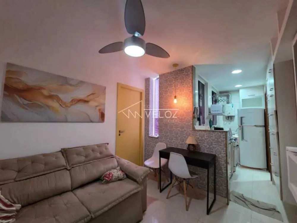 Apartamento, 1 quarto, 28 m² - Foto 2