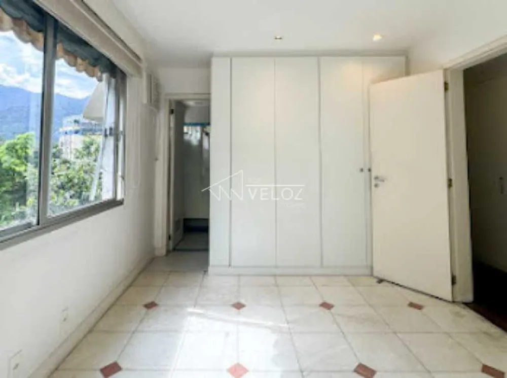 Apartamento, 4 quartos, 235 m² - Foto 1