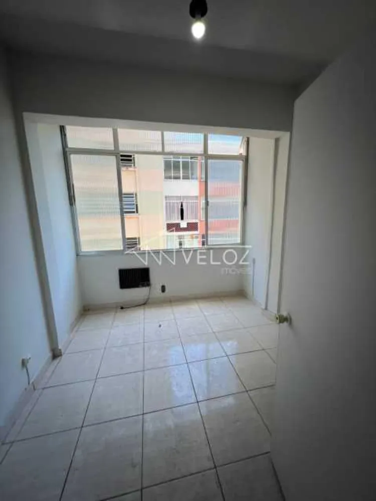Apartamento, 1 quarto, 29 m² - Foto 2