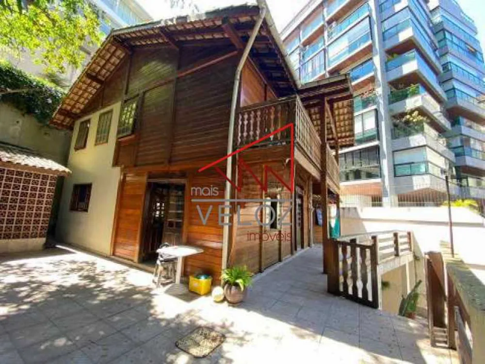 Apartamento, 3 quartos, 213 m² - Foto 2
