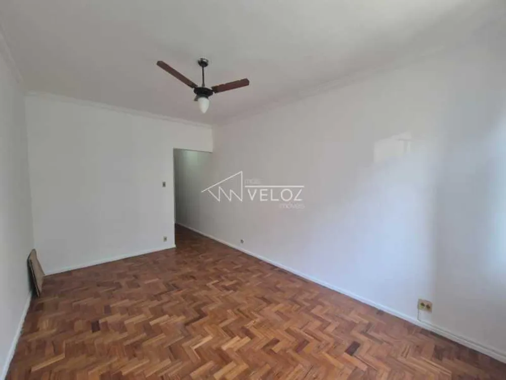 Apartamento, 1 quarto, 29 m² - Foto 2