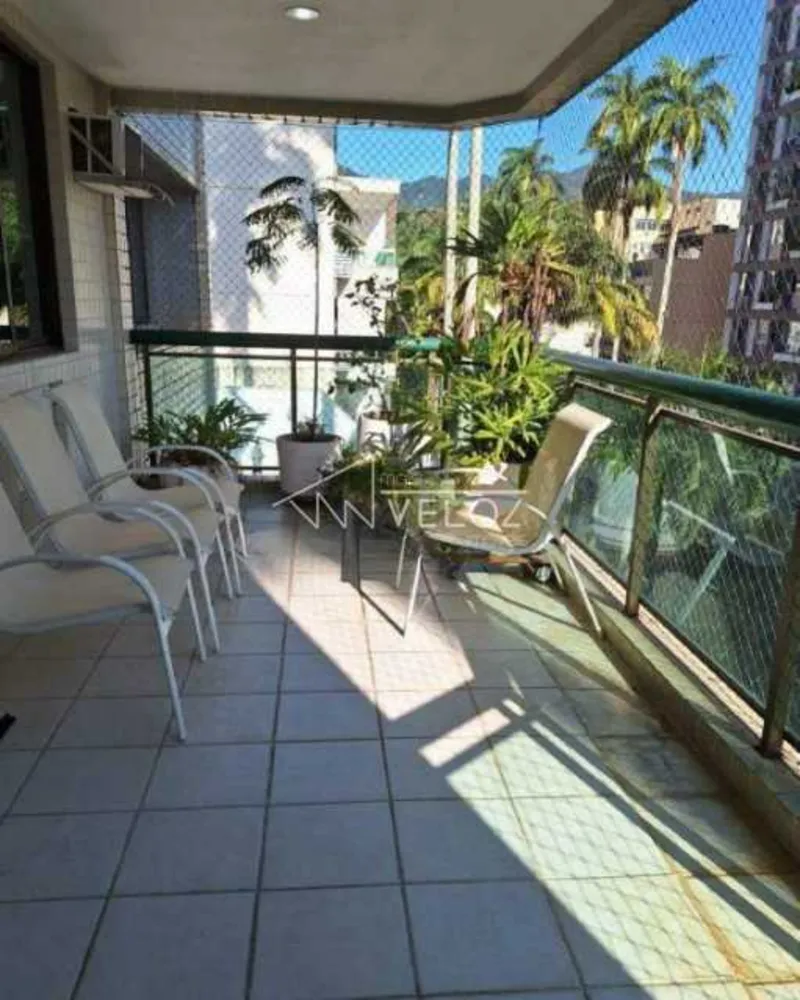 Cobertura, 3 quartos, 228 m² - Foto 1