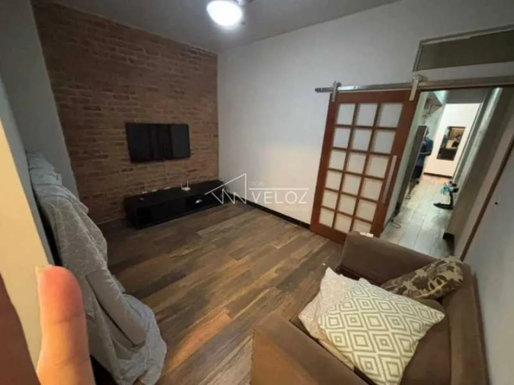 Apartamento, 1 quarto, 61 m² - Foto 1