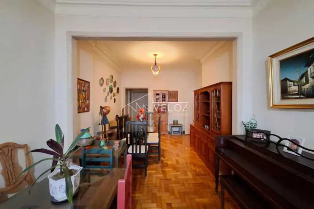 Apartamento, 3 quartos, 130 m² - Foto 2