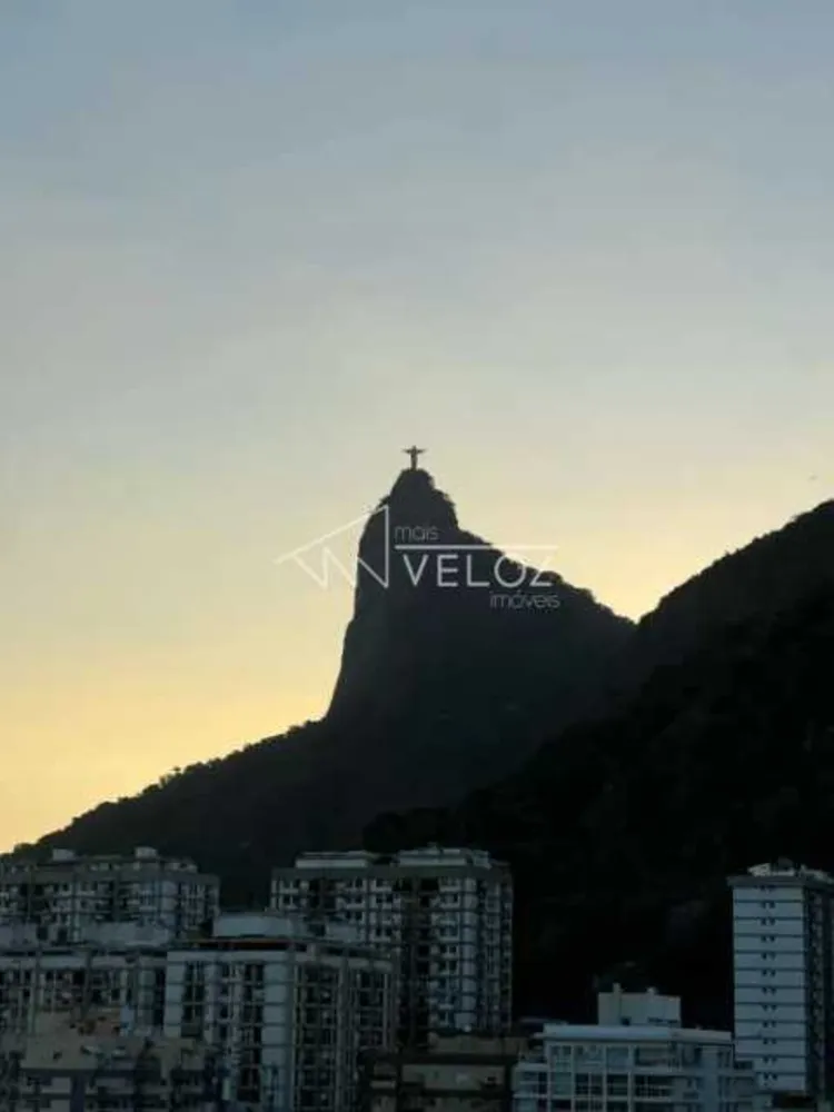 Cobertura, 3 quartos, 209 m² - Foto 4
