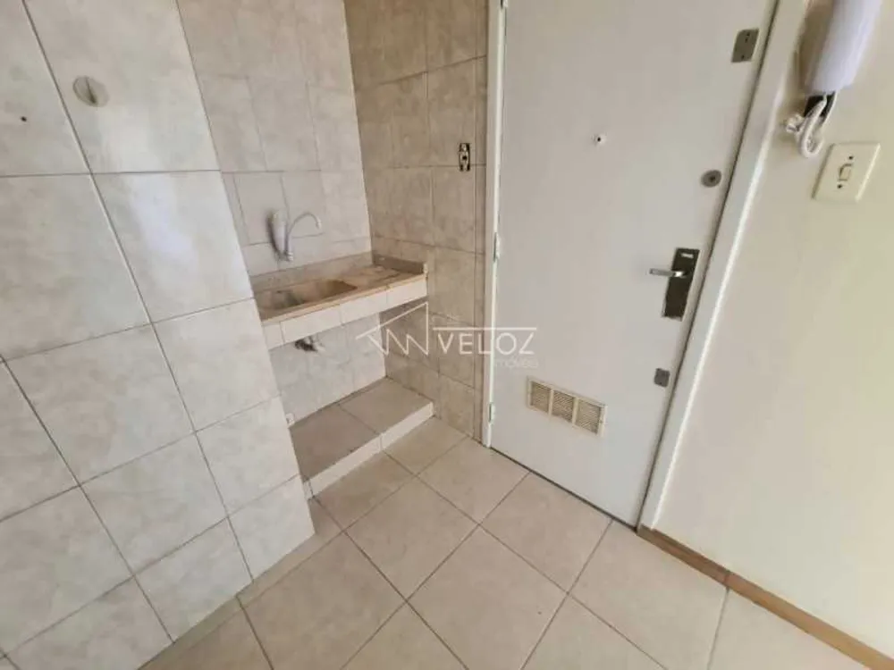 Apartamento, 1 quarto, 37 m² - Foto 2
