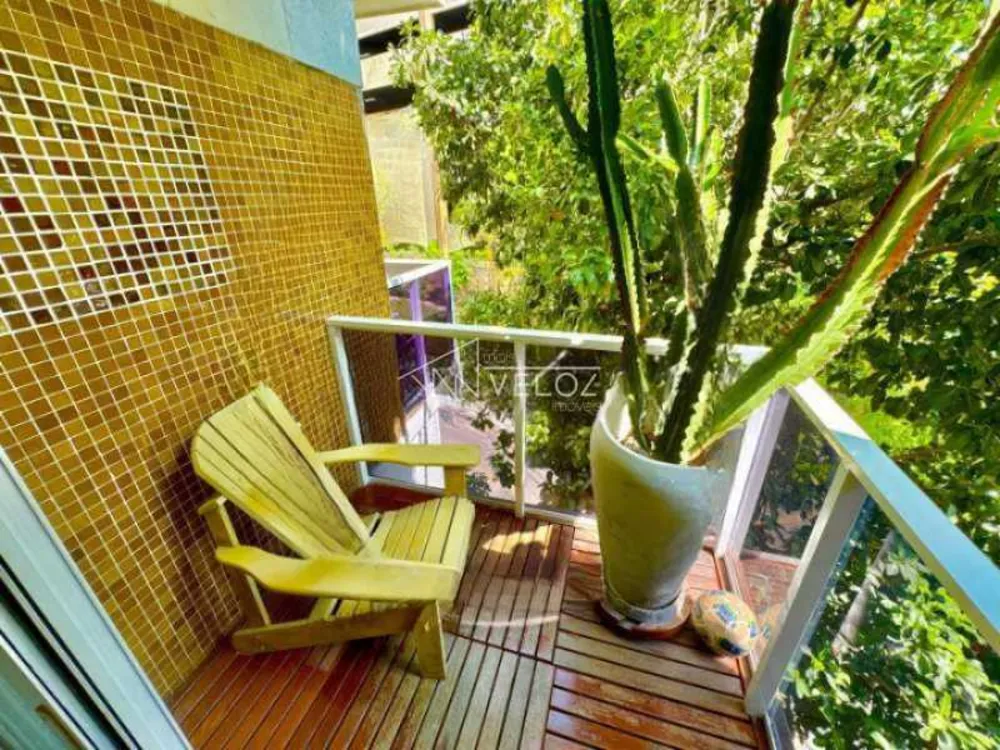 Apartamento, 3 quartos, 140 m² - Foto 1
