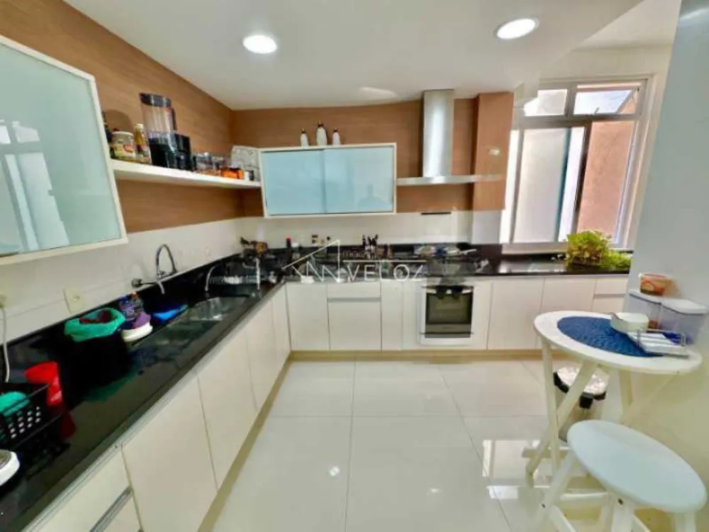 Apartamento, 3 quartos, 140 m² - Foto 4