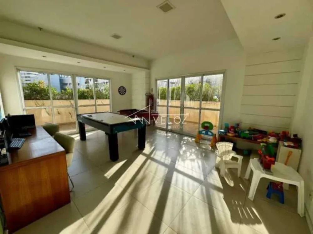 Cobertura, 3 quartos, 174 m² - Foto 4