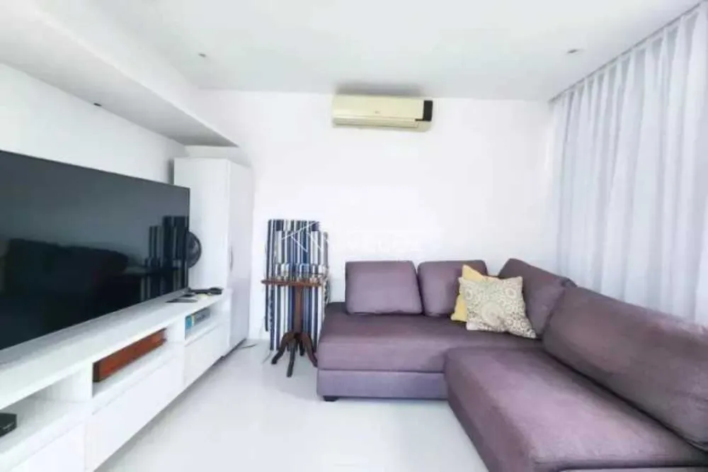 Cobertura, 3 quartos, 207 m² - Foto 1