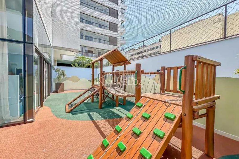 Apartamento, 3 quartos, 166 m² - Foto 1
