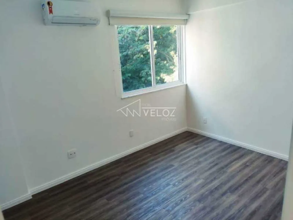 Apartamento, 3 quartos, 170 m² - Foto 2