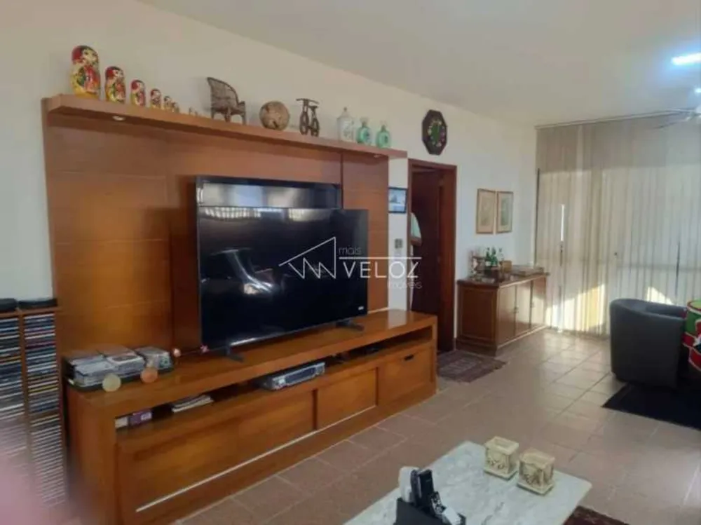 Apartamento, 4 quartos, 229 m² - Foto 1