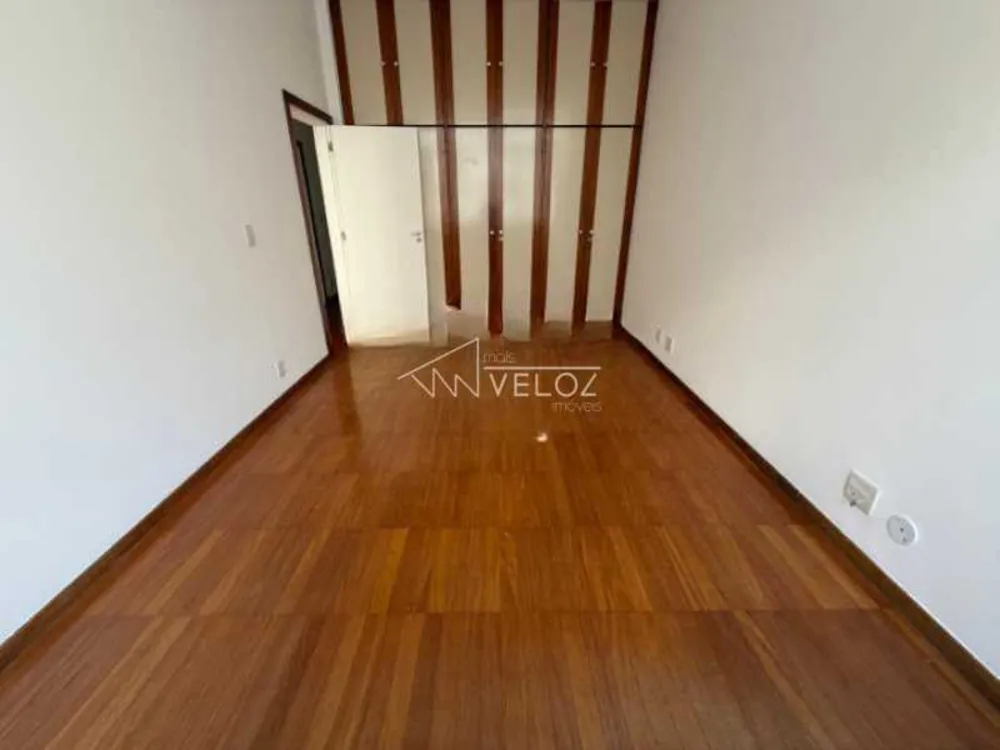 Apartamento, 3 quartos, 150 m² - Foto 1