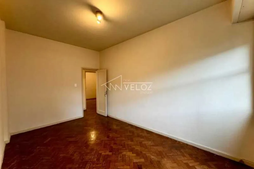 Apartamento, 3 quartos, 131 m² - Foto 2
