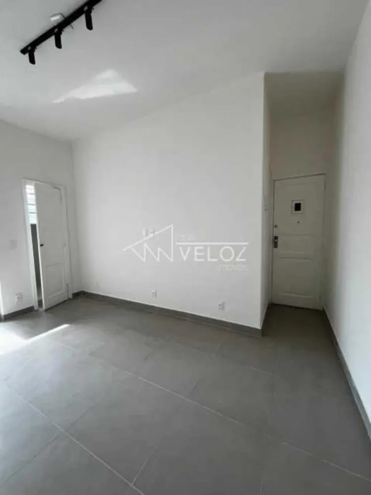 Apartamento, 1 quarto, 21 m² - Foto 1