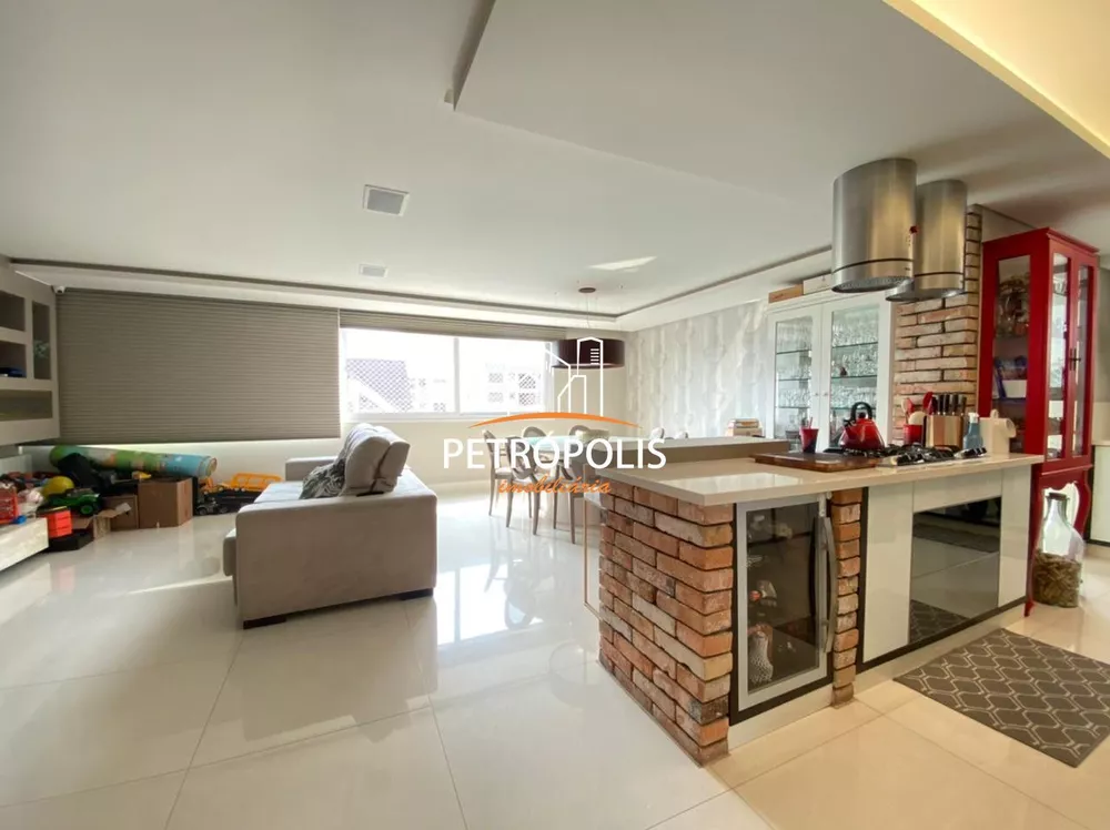 Apartamento à venda com 3 quartos, 138m² - Foto 3