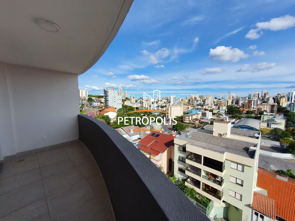 Cobertura, 3 quartos, 267 m² - Foto 1