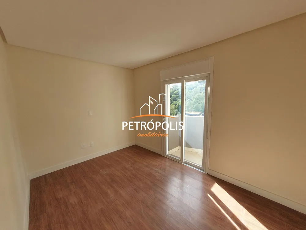 Cobertura, 3 quartos, 267 m² - Foto 2