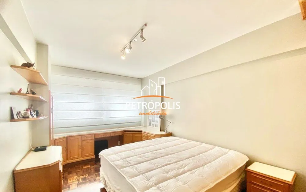 Apartamento, 3 quartos, 142 m² - Foto 1