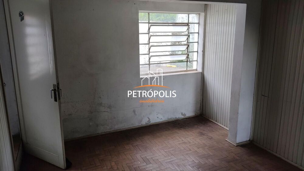 Casa à venda com 3 quartos, 280m² - Foto 3