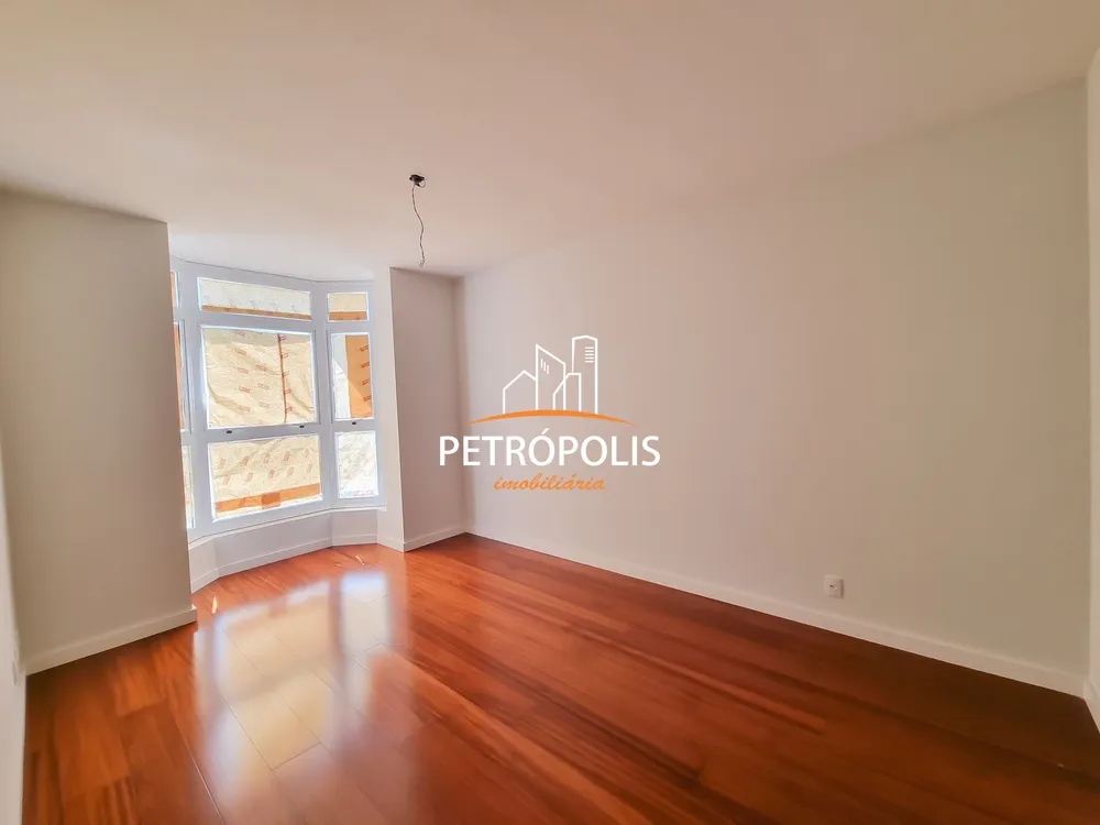 Apartamento, 3 quartos, 265 m² - Foto 2