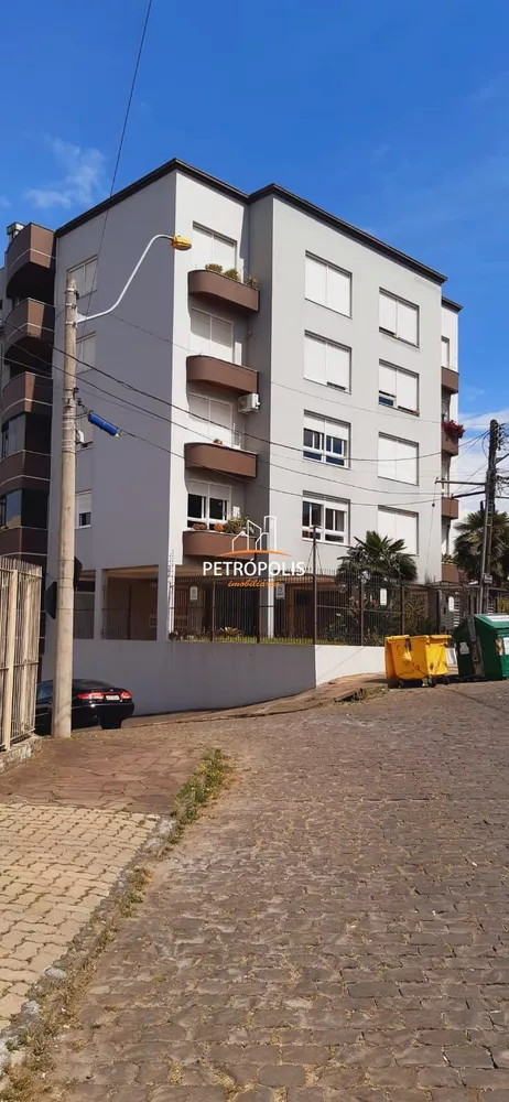 Apartamento à venda com 3 quartos, 106m² - Foto 2