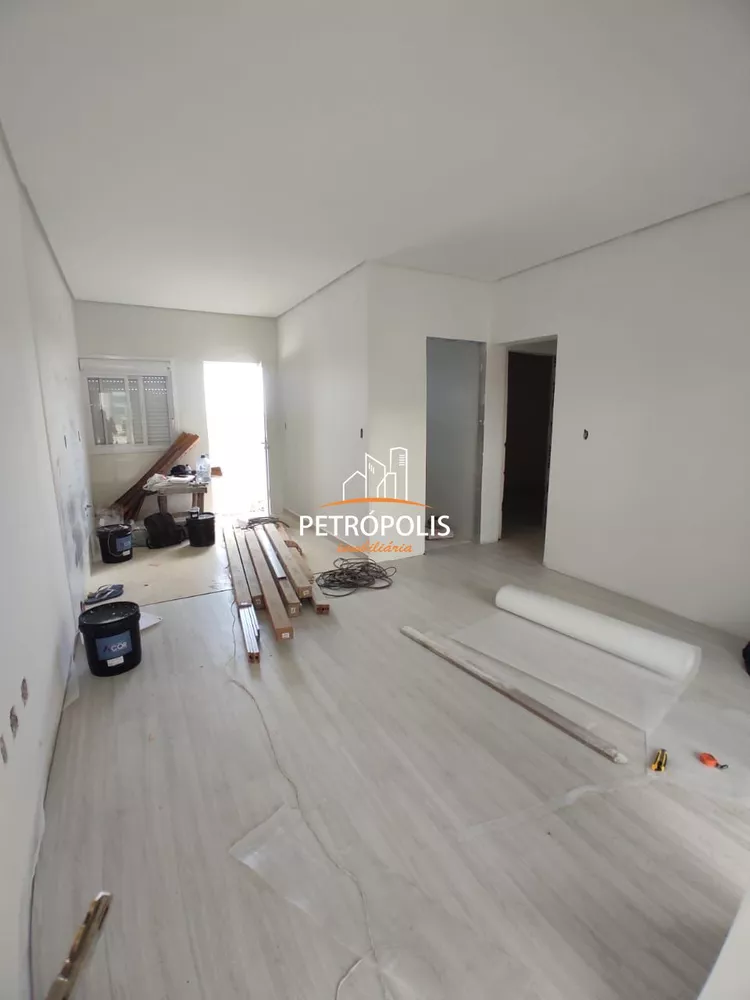 Apartamento à venda com 2 quartos, 65m² - Foto 3