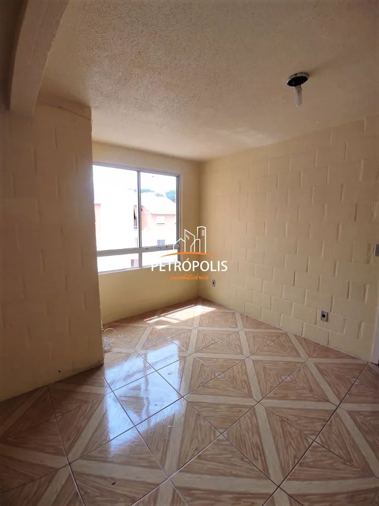 Apartamento à venda com 2 quartos, 42m² - Foto 4