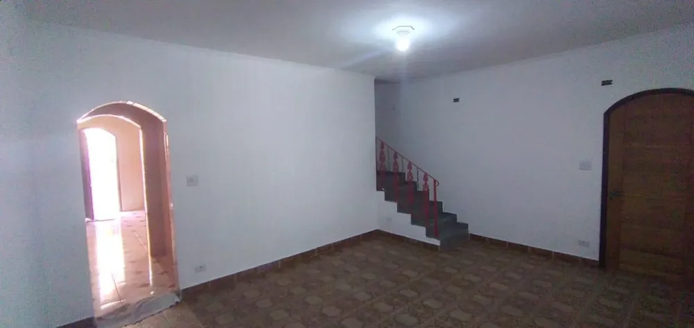 Sobrado, 3 quartos, 180 m² - Foto 2