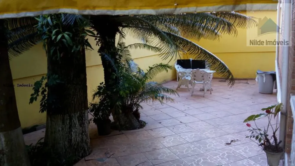 Sobrado, 11 quartos, 249 m² - Foto 1