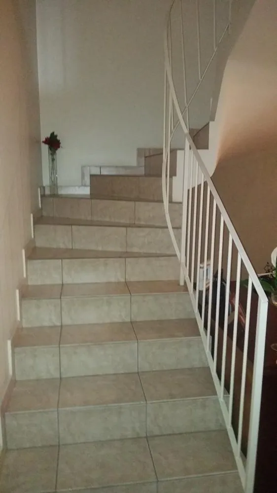 Sobrado, 5 quartos, 154 m² - Foto 4