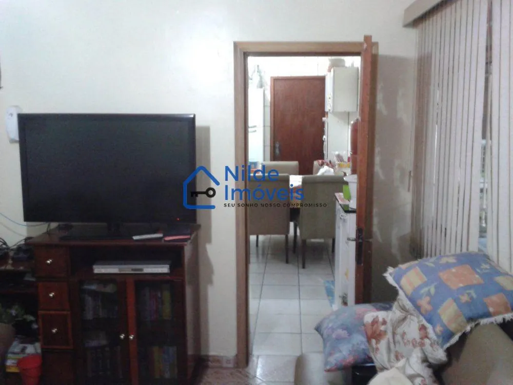 Casa, 4 quartos, 240 m² - Foto 10