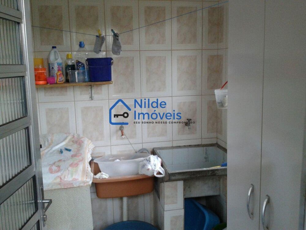 Casa, 4 quartos, 240 m² - Foto 6