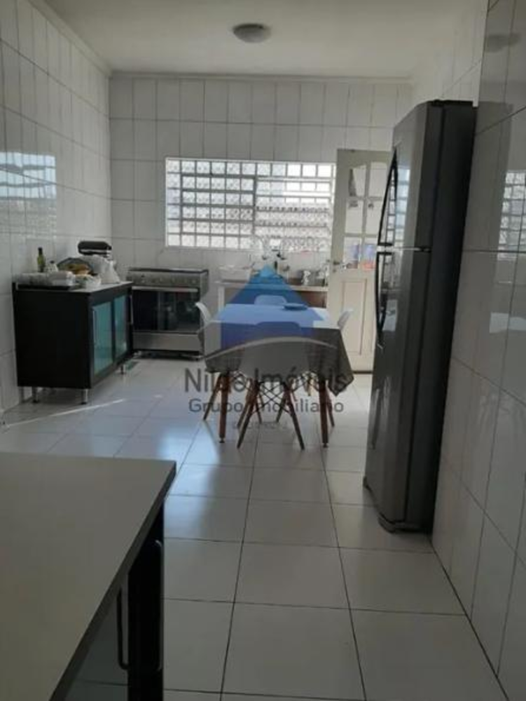 Casa, 3 quartos, 250 m² - Foto 8