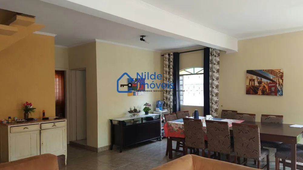 Sobrado, 4 quartos, 240 m² - Foto 9