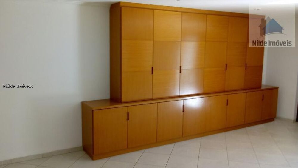 Sobrado, 3 quartos, 225 m² - Foto 2