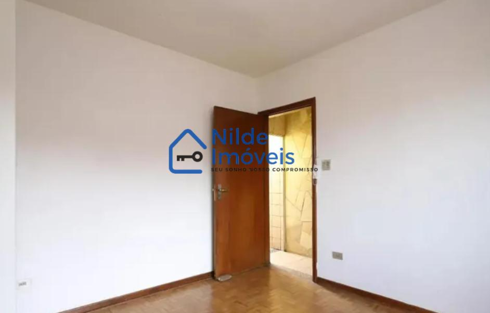 Casa, 4 quartos, 228 m² - Foto 1